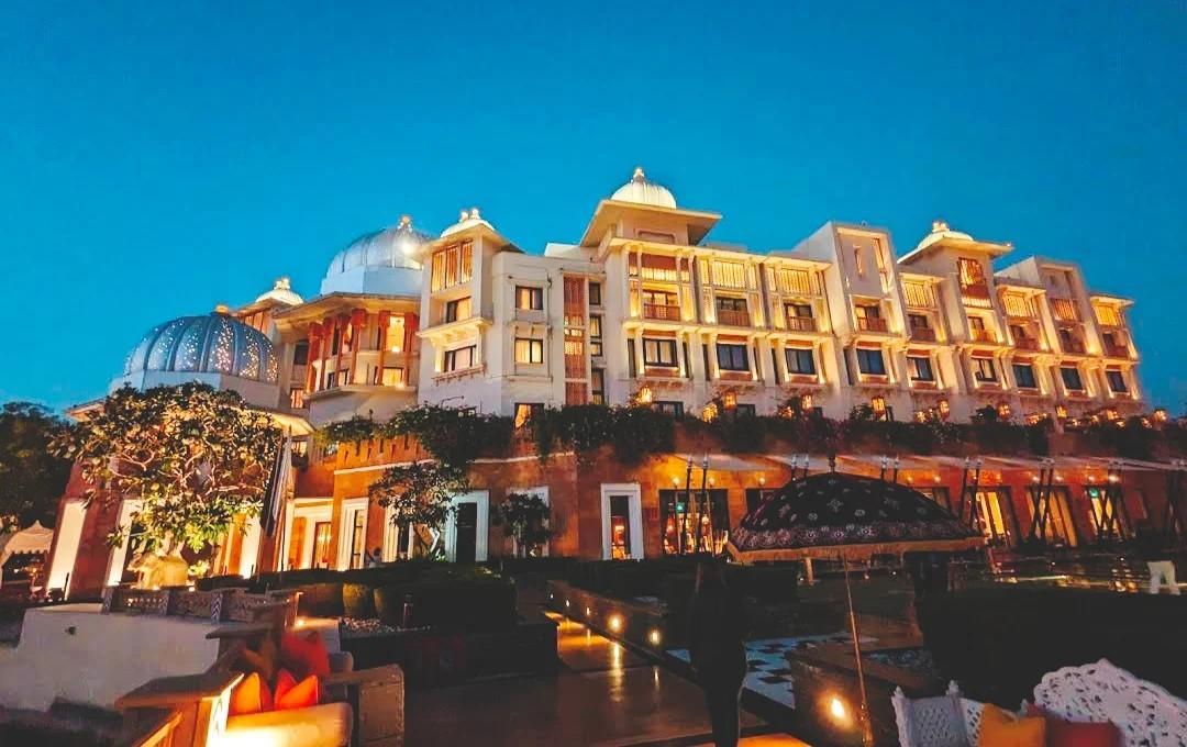 Dummy Hotel 4